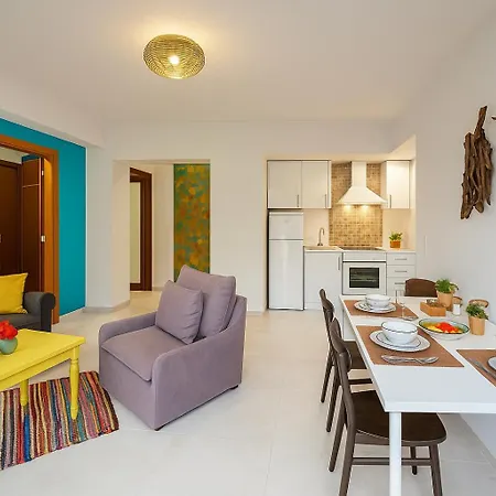Apartament Colored Dreams *